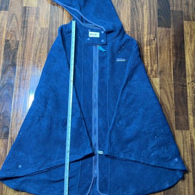 Patagonia Navy Fleece Babywearing Carrier Poncho | 85cm Length | M-L