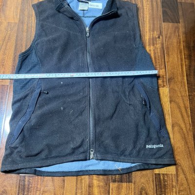 Patagonia Black Full Zip Fleece Vest | 55cm P2P | Size L