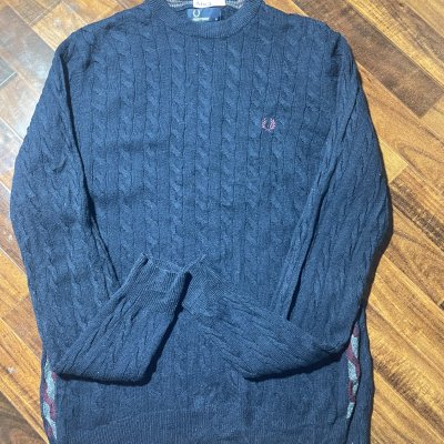 Fred Perry Sweater | 2000s Navy Cable Knit Crewneck Sweater Small Logo | Fred Perry()