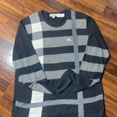 Burberry Sweater L/XL | London 2000s Check Sweater Black Grey Nova | L/XL - 3204 - RARE